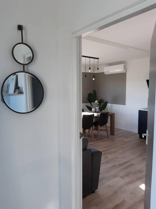 B&B Weidse Blik Ingelum Engelum Buitenkant foto